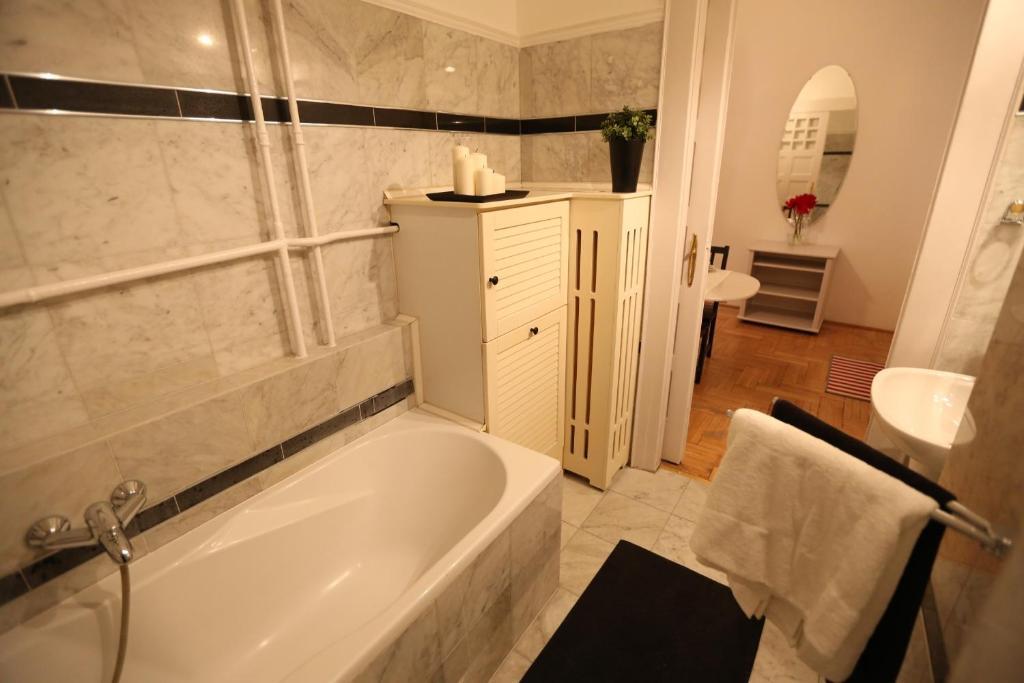 D.Five Classic Luxury Apartment Budapest Rum bild